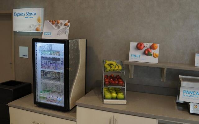 Holiday Inn Express & Suites Shippensburg by IHG