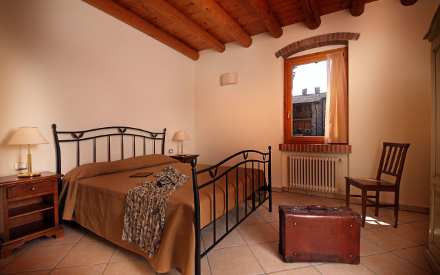 Residence Borgo Mondragon