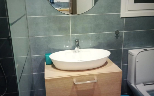 Suite Apartment Athens center, metro Metaxourgeio