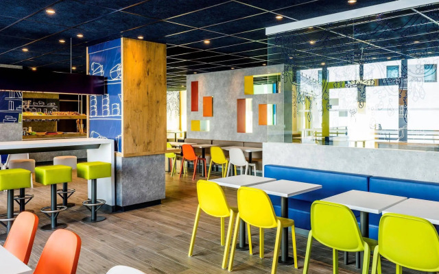 ibis budget Saint Quentin en Yvelines Velodrome