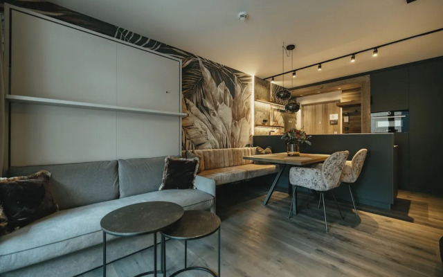 Black Eagle Luxury Appartements