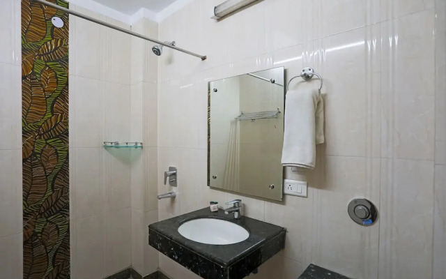 OYO 625 Svaruchi Inn