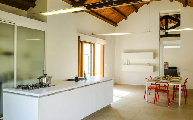 Villa with swimming pool in beautiful Sicily