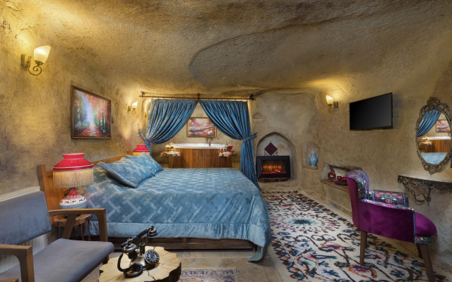 Cappadocia Splendid Cave Hotel
