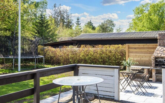 10 Person Holiday Home in Glesborg-by Traum