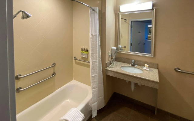 Comfort Inn & Suites Chestertown