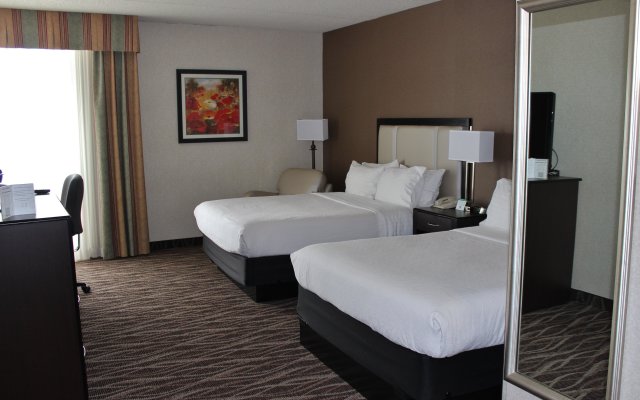 Holiday Inn Des Moines-Airport/Conf Center, an IHG Hotel