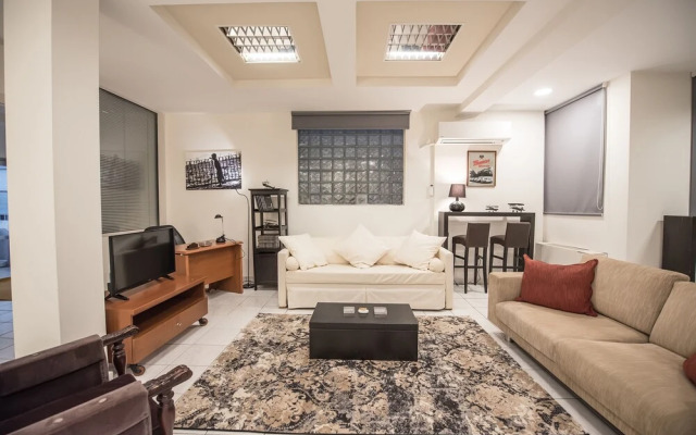 Icarus Penthouse by halu! Apartments