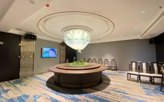 Star Hotel Dashiqiao