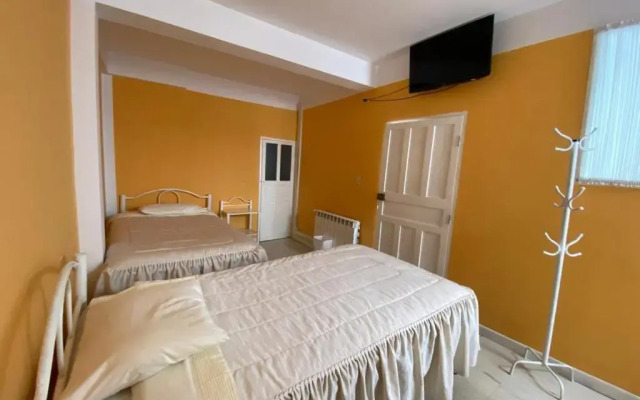 Hostal CASABLANCA