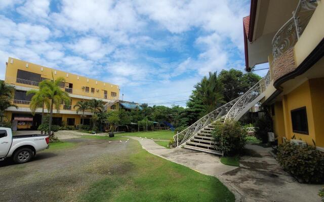 Sunny Point Hotel