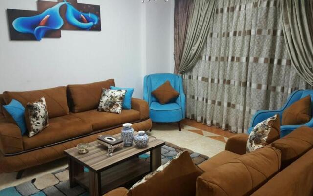 El-Madina El-Monawawwara Street off Gamal Abdel El-Nasir Rd. Asafra,