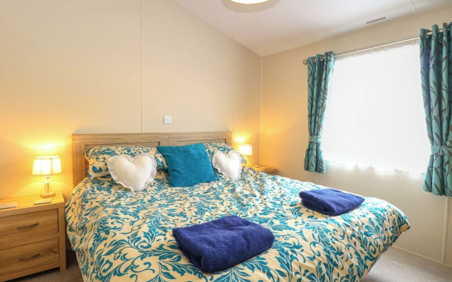 21 Norman Drive Lodge
