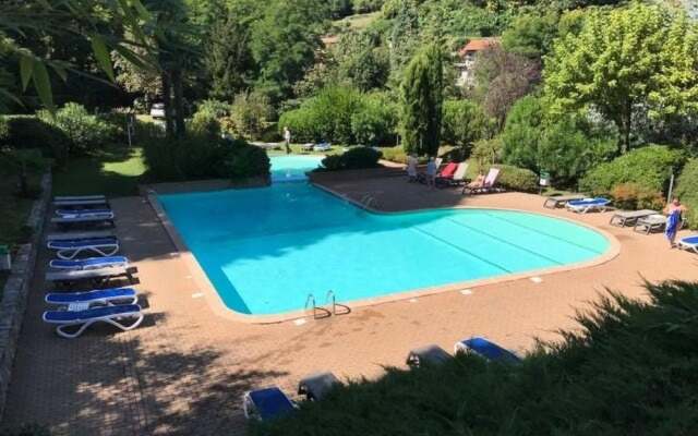 St Maurice Smile Lake View Apartment With Pool