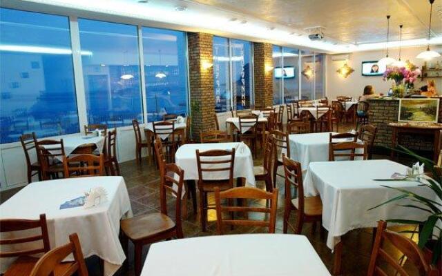 Santorini Hotel Hotel