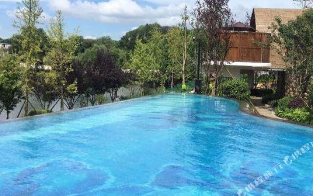 Bailing Hot Spring Hotel