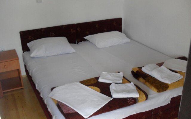 Hotel Lovac