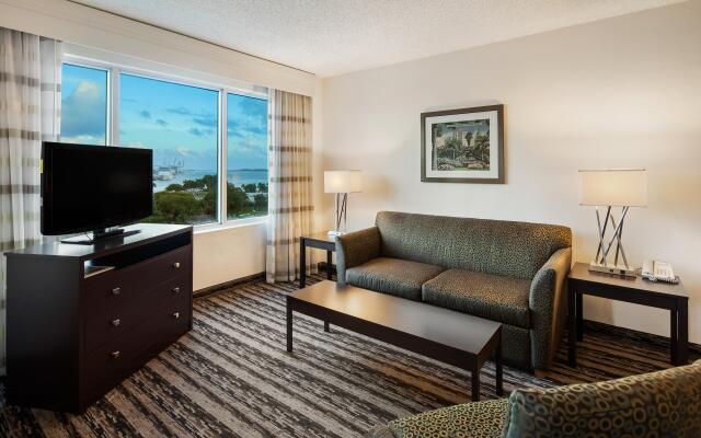 Holiday Inn Port of Miami - Downtown by IHG