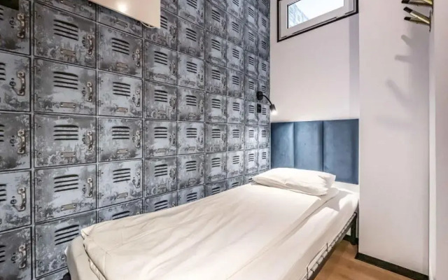 Vola Hostel