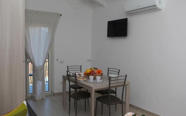 Rosy House - Hospitality