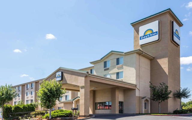 SureStay Plus Hotel by Best Western Portland East