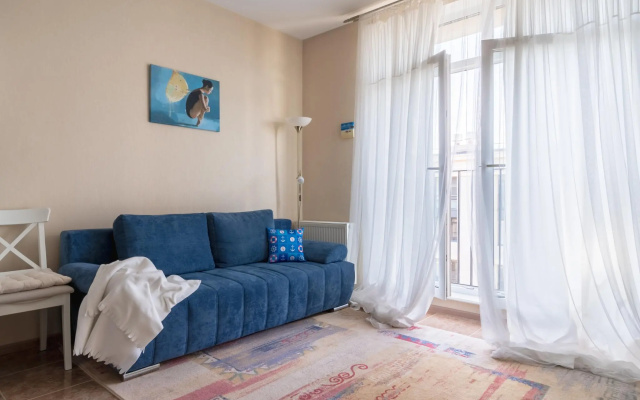 Teplo Apartments (Тепло Апартментс) на Полтавском проезде