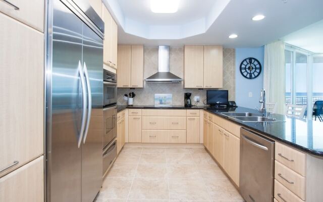 Crc0715 4 Bedroom Condo