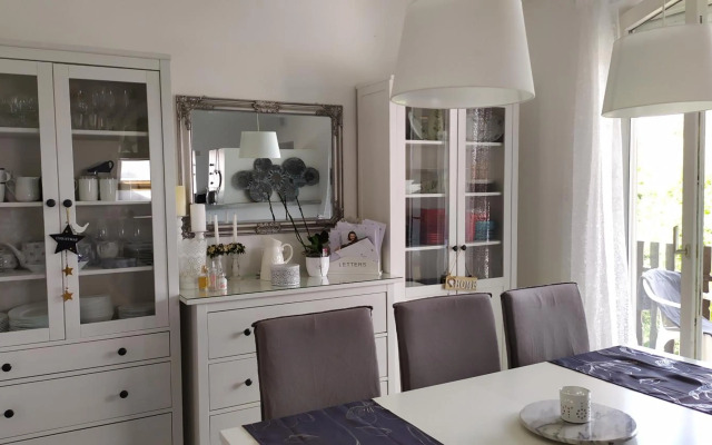 Leander Apartman