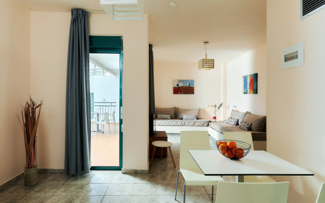 Bella Vista Hotel by Checkin