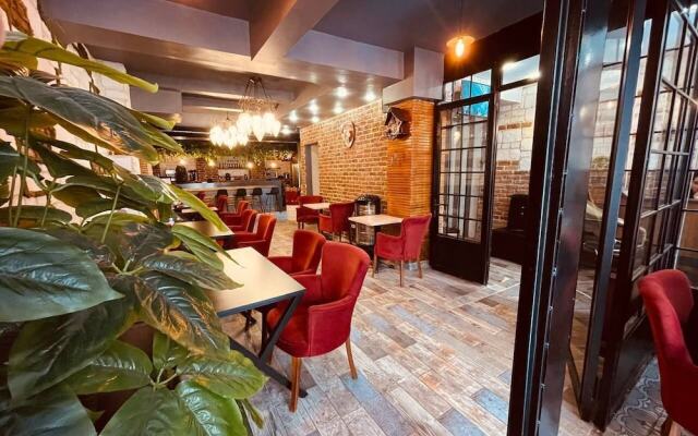 AYSAHOTEL Aisa Hotel