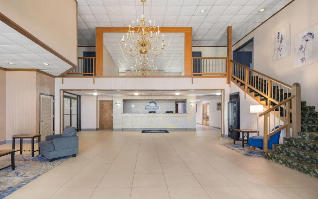 Days Inn Madisonville