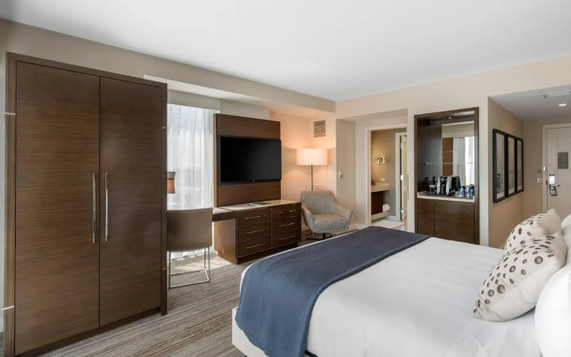 Omni Frisco Hotel at The Star