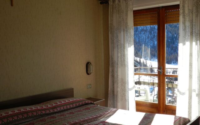 Hotel Miravidi
