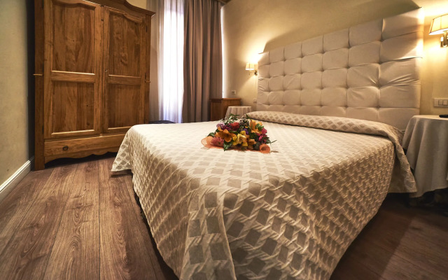 Townhouse Condotti 29