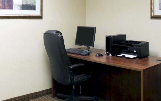 Comfort Inn & Suites Greenville Il