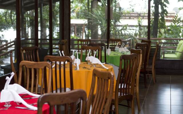 Pachira Lodge
