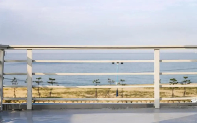 Yangyang Bono Pension