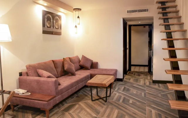 Enki Royal Cesme Hotel