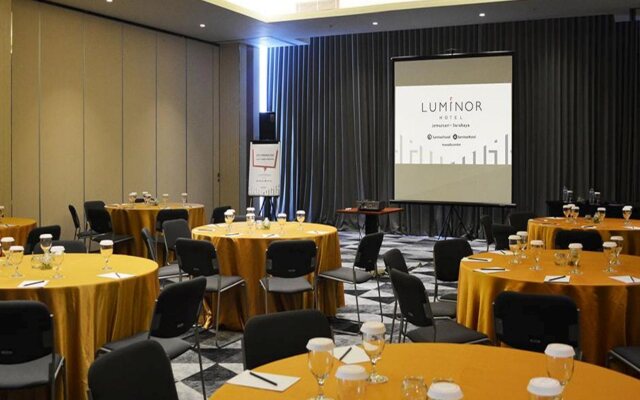 Luminor Hotel Jemursari by WH