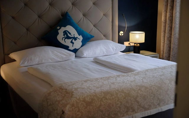 Villa Carlton - Adults Only