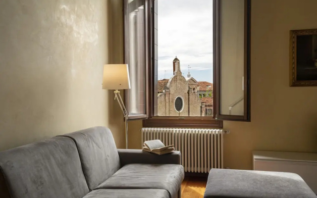 Doge Palace 4 - Locz