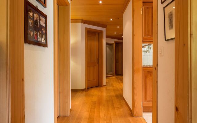 Luxurious Chalet in Zweisimmen near Ski Area