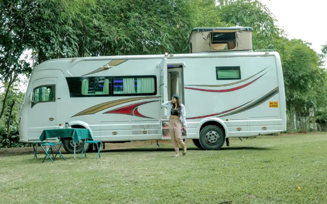 OYO Premium Hill Stays Kolagappara