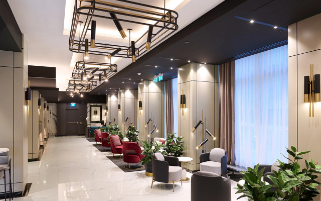 Hotel Riu Plaza Toronto