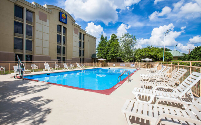 Rodeway Inn Millennium