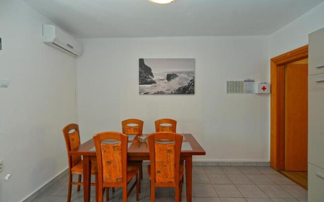 Apartment Branko 2081