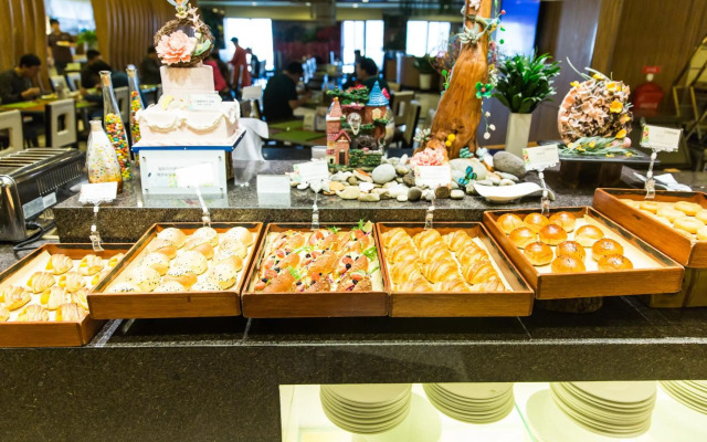 The Brigh Radiance Hotel Weihai
