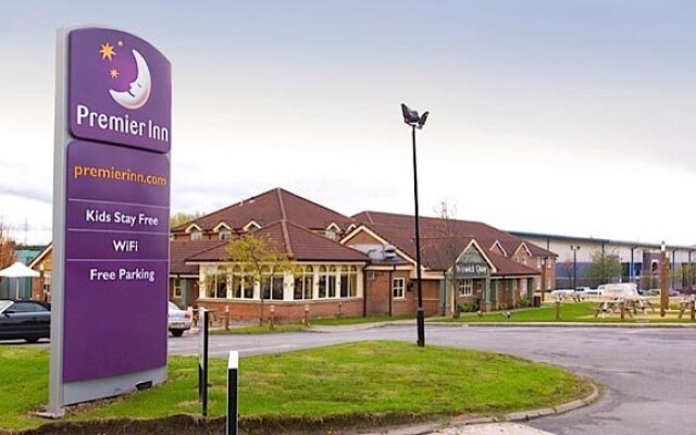 Premier Inn Warrington (A49, M62 J9)