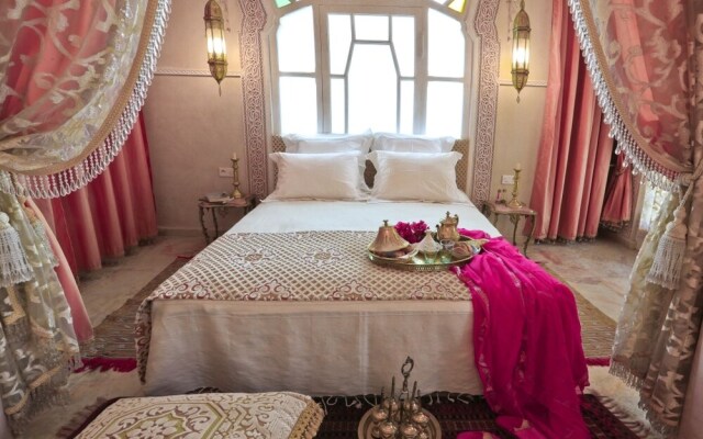 5 Stars Extravagant, 5 Bedroom Riad in el Jadida With Garden and Terra