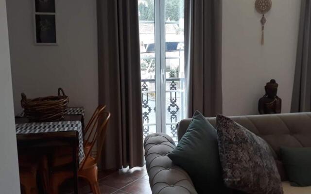 House Bali Furnas